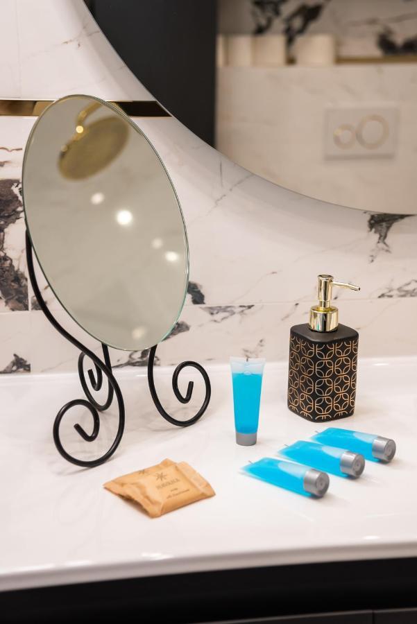 Wola Marble Apartment Varşova Dış mekan fotoğraf